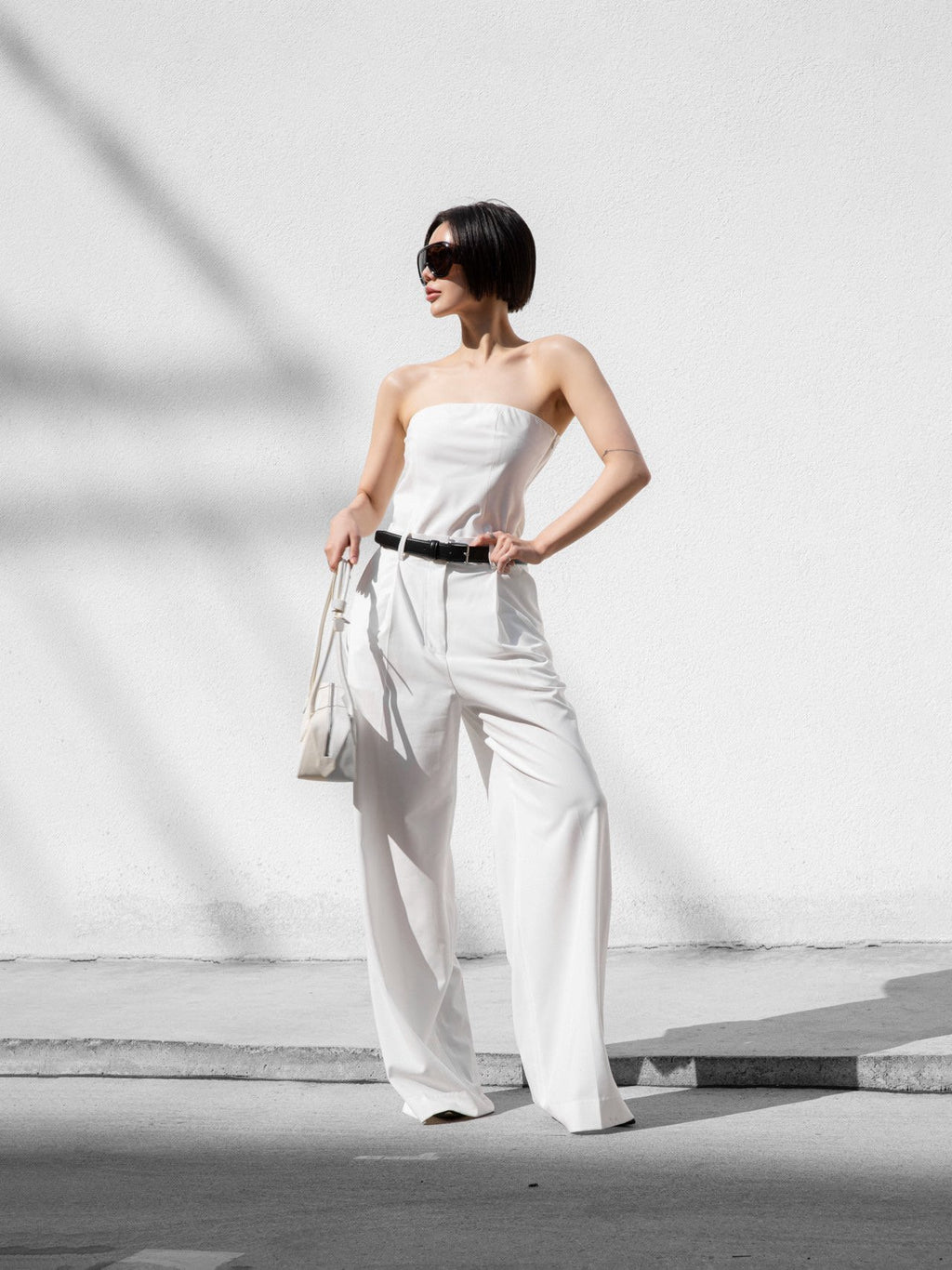 RELAXED WIDE-LEG TROUSERS