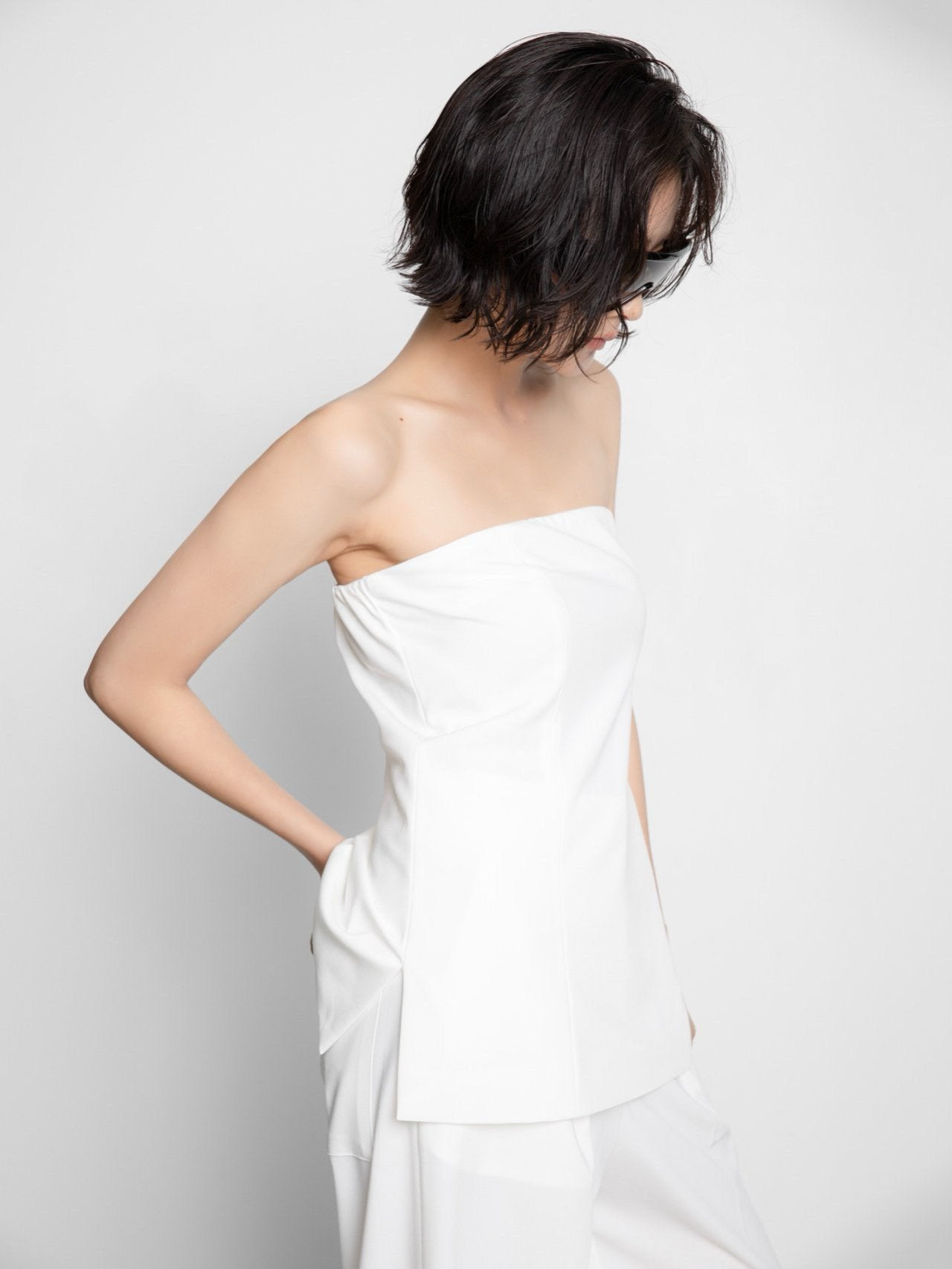 STRAPLESS LAYERED TOP