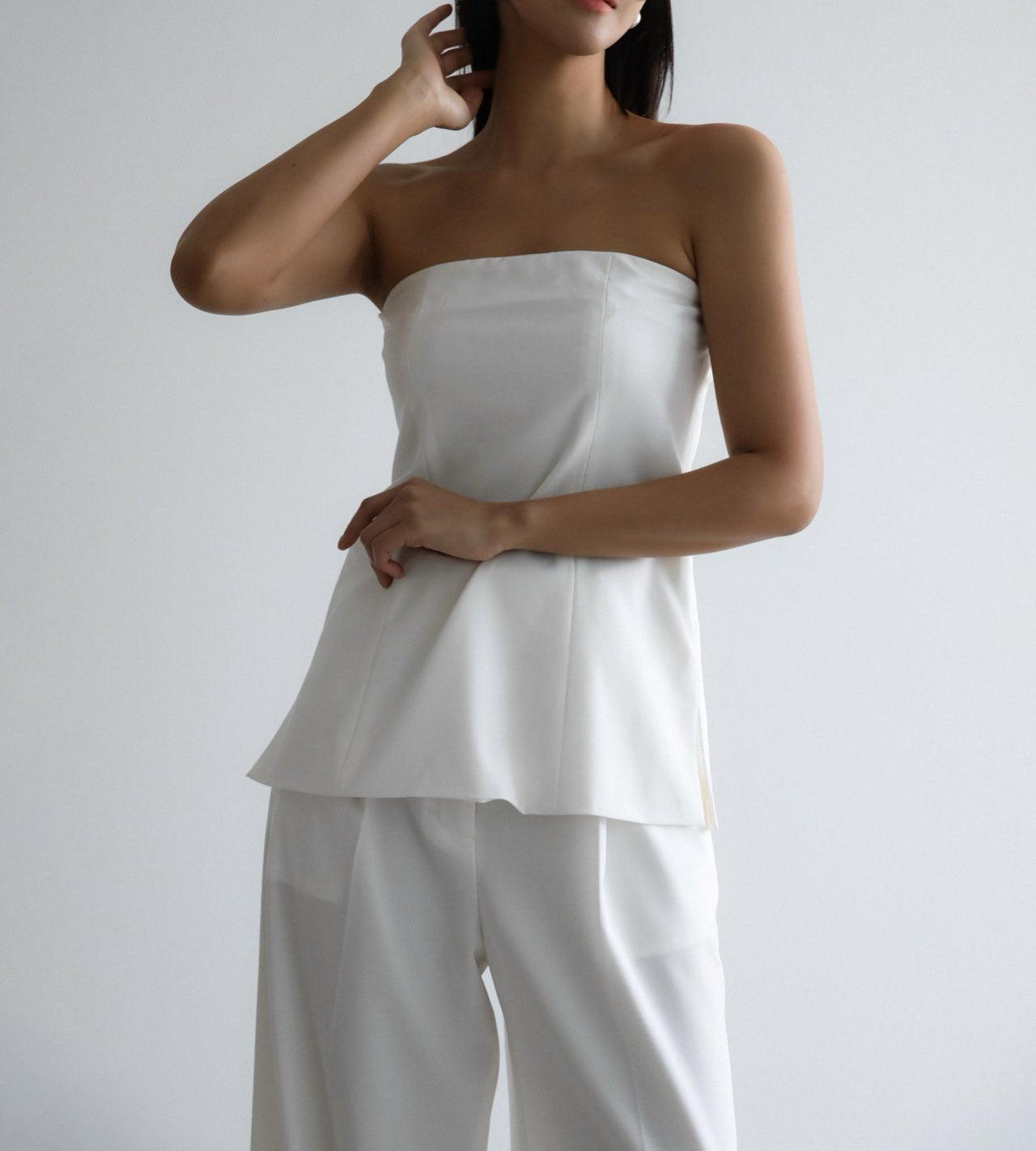 STRAPLESS LAYERED TOP
