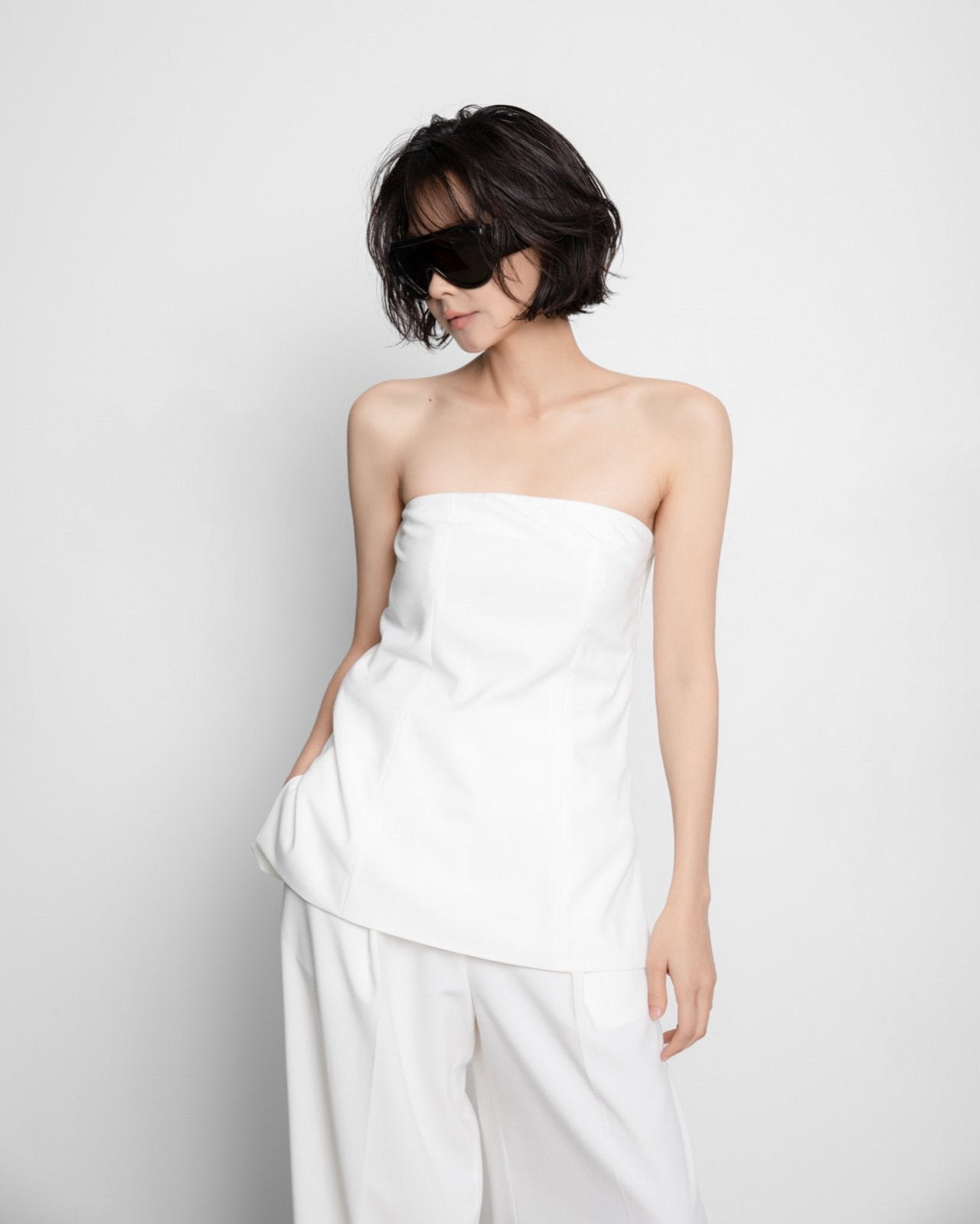 STRAPLESS LAYERED TOP